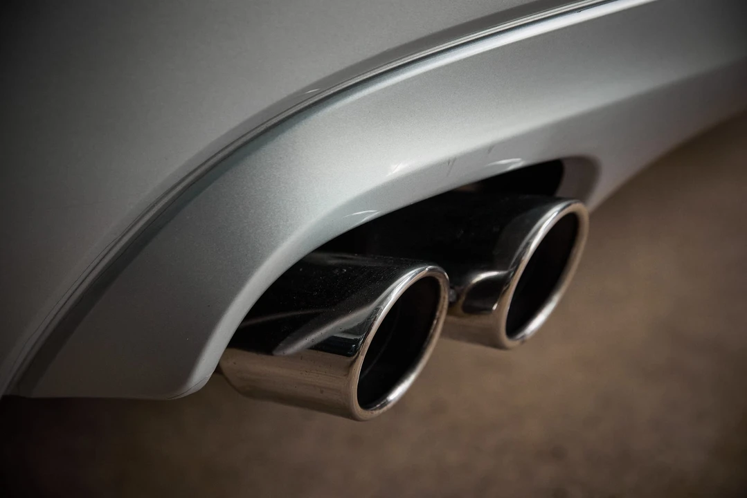 2011 Jaguar X250 XFR - Image 20 of 31