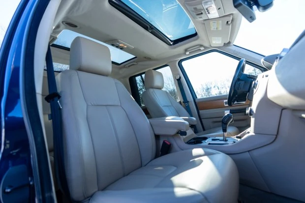 2011 Land Rover Discovery 4th Gen - Image 4 of 7