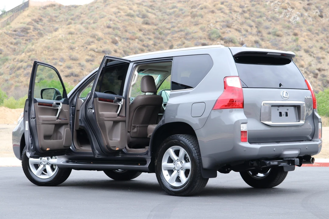 2011 Lexus GX 2nd Gen - Image 19 of 31