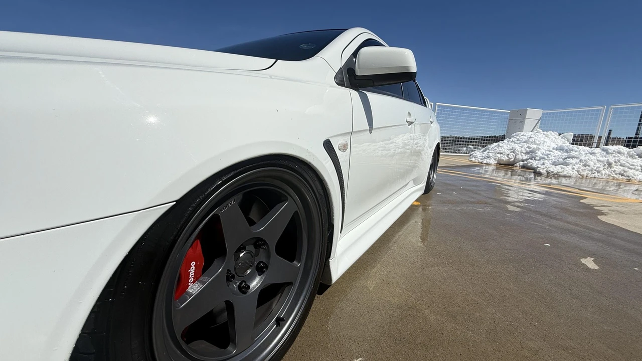 2011 Mitsubishi Lancer Evolution X 9th Gen - Image 20 of 31