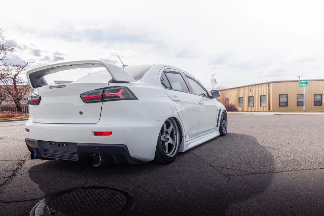 2011 Mitsubishi Lancer Evolution X 9th Gen - Image 4 of 31