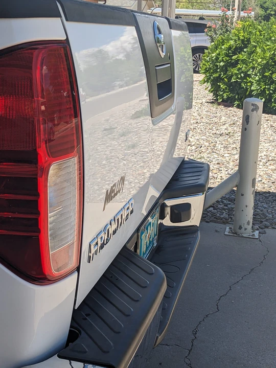2011 Nissan Frontier 2nd Gen - Image 13 of 31