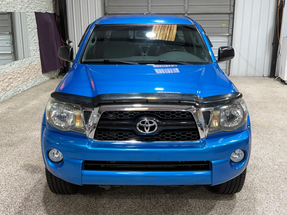 2011 Toyota Tacoma 2nd Gen - Image 7 of 31