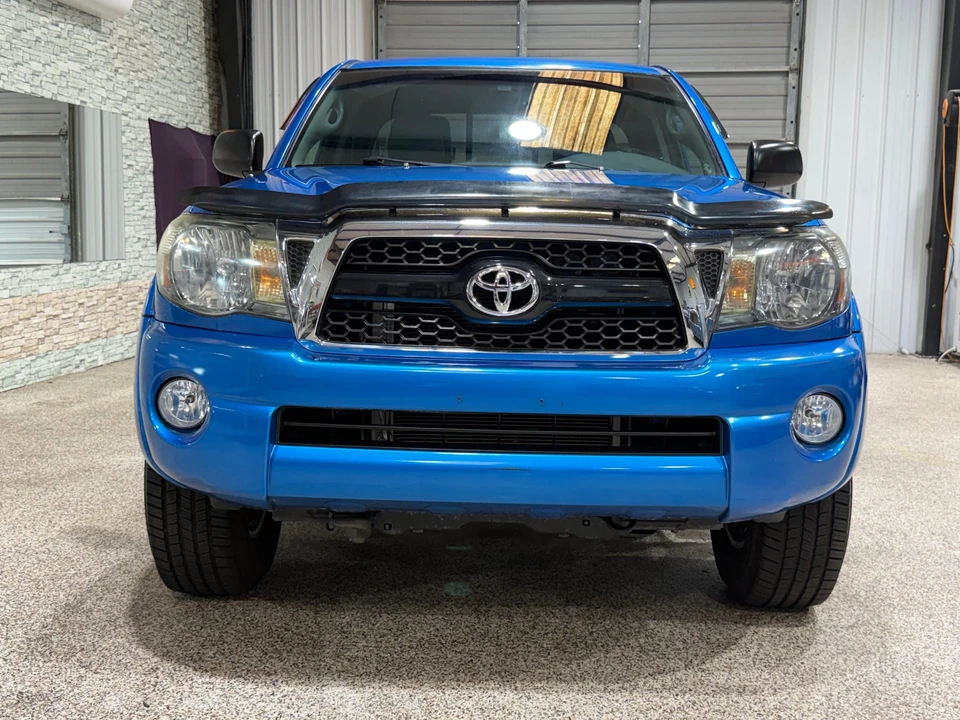 2011 Toyota Tacoma 2nd Gen - Image 6 of 31
