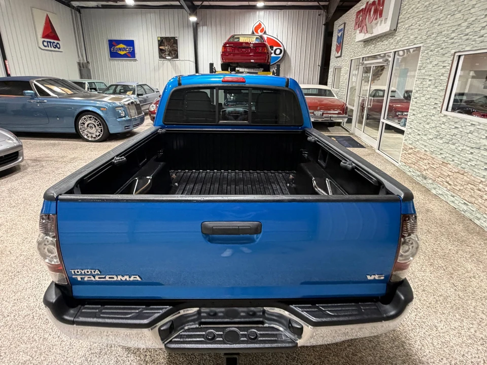 2011 Toyota Tacoma 2nd Gen - Image 21 of 31