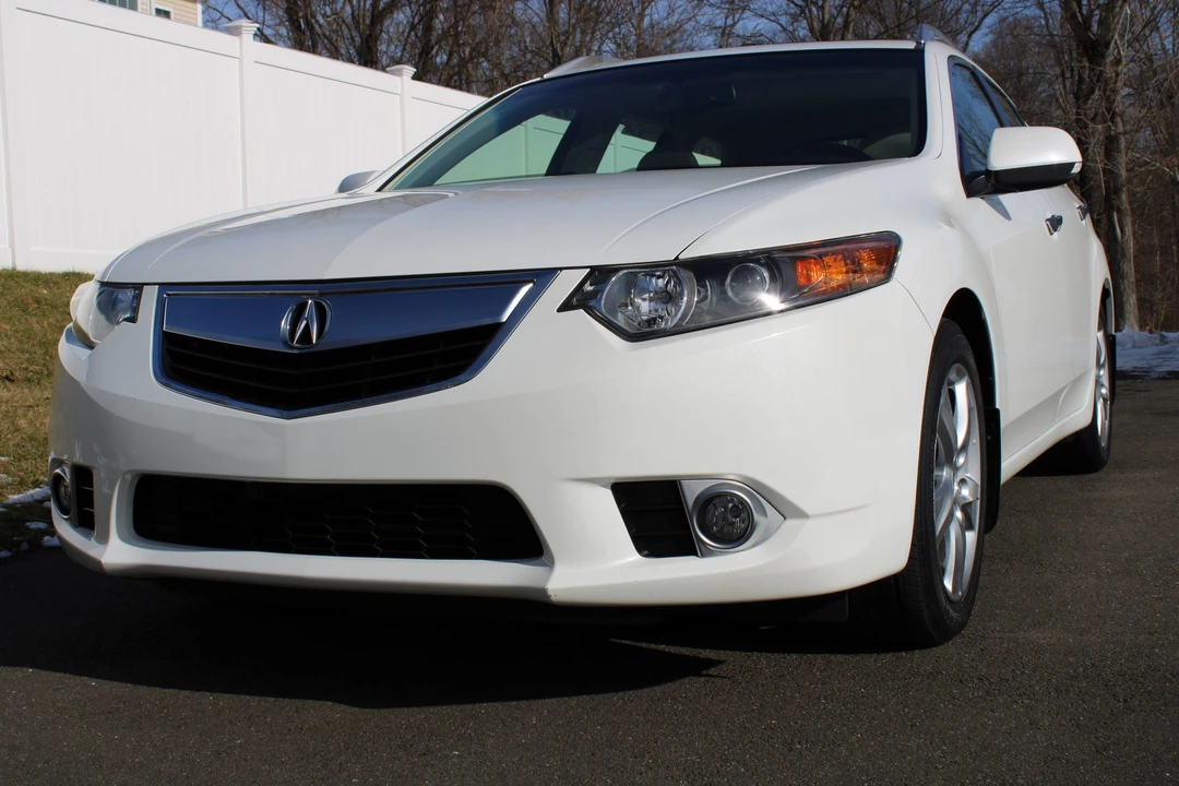 2012 Acura TSX 2nd Gen - Image 2 of 31