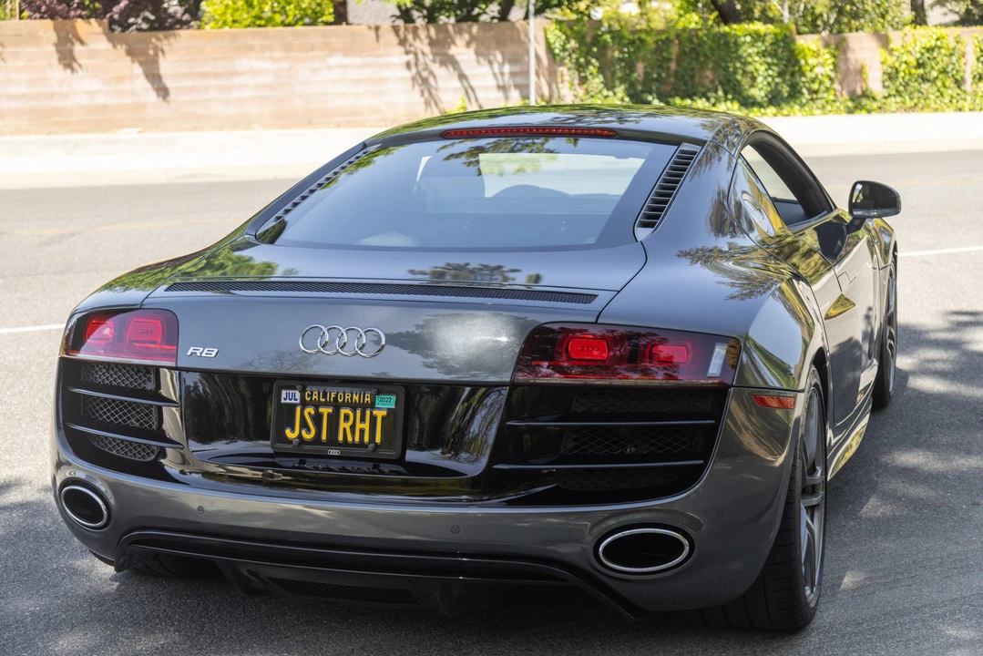 2012 Audi 42 R8 - Image 17 of 31