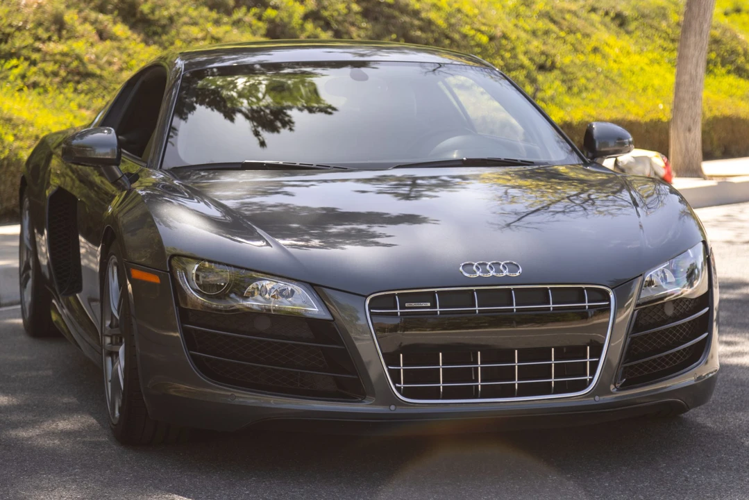 2012 Audi 42 R8 - Image 27 of 31