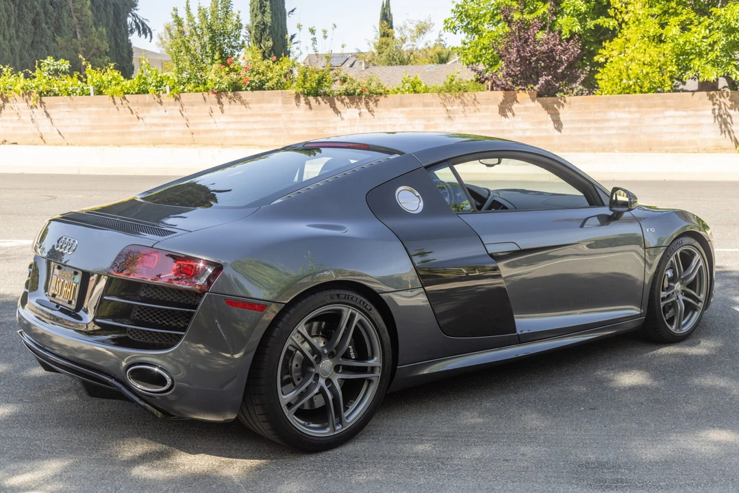 2012 Audi 42 R8 - Image 19 of 31