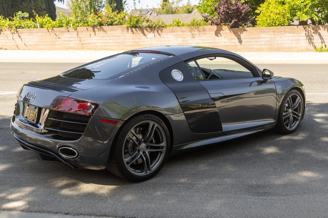 2012 Audi 42 R8 - Image 20 of 31