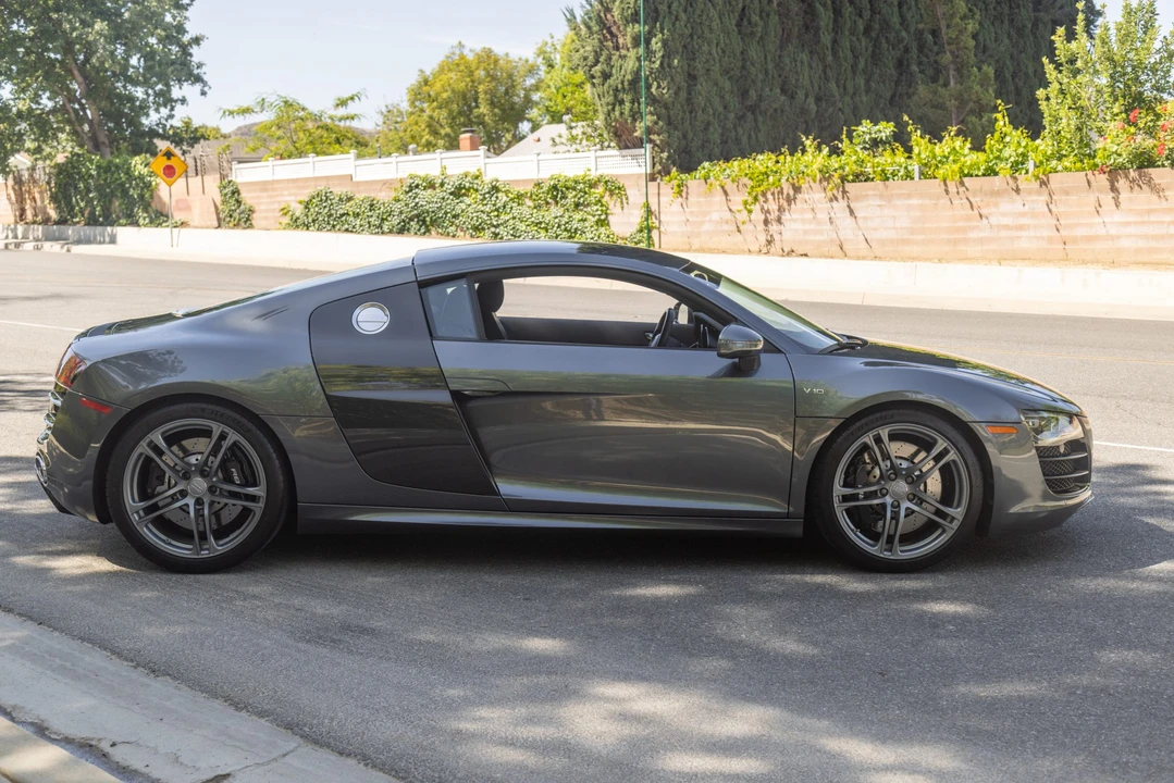 2012 Audi 42 R8 - Image 22 of 31