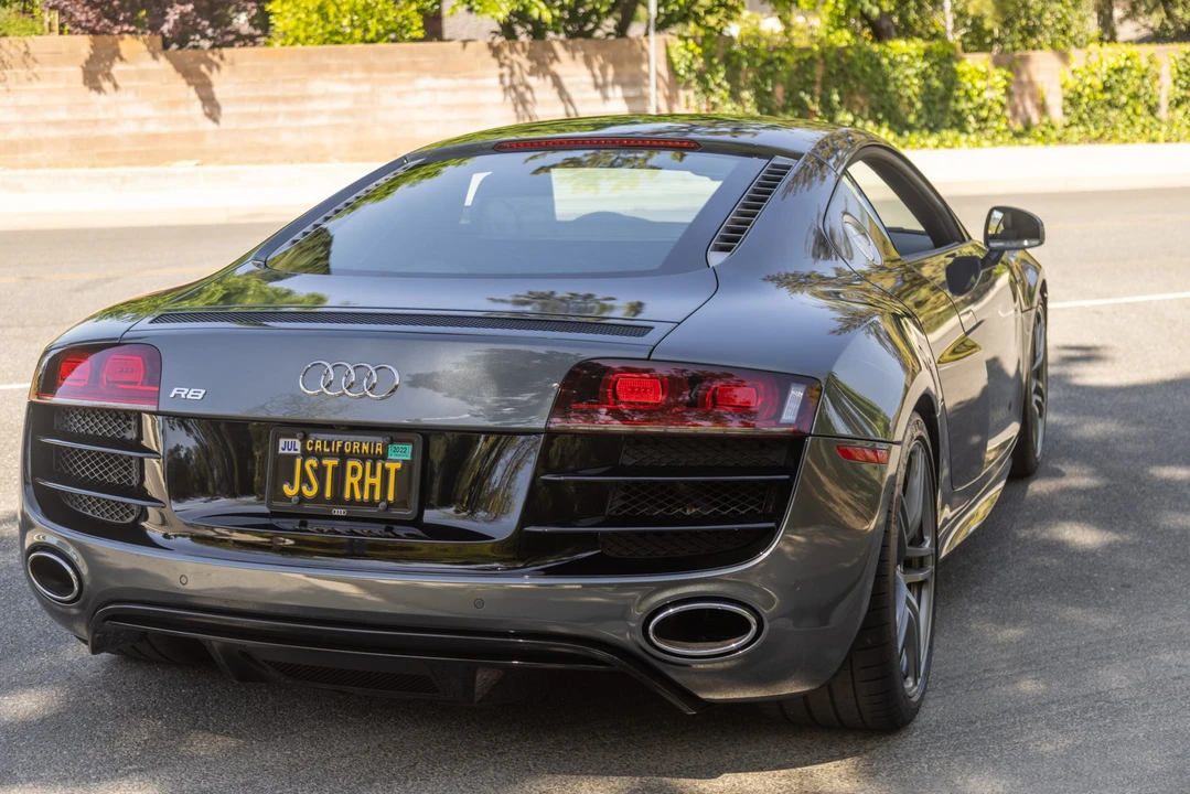 2012 Audi 42 R8 - Image 18 of 31