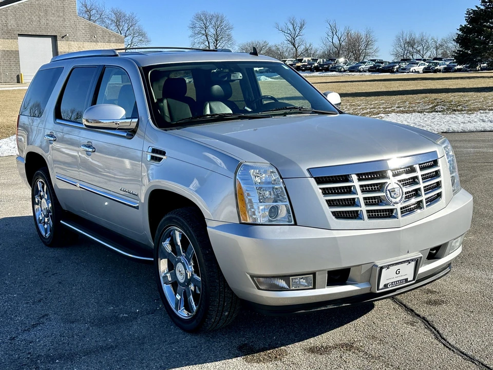2012 Cadillac Escalade & EXT 3rd Gen - Image 7 of 31