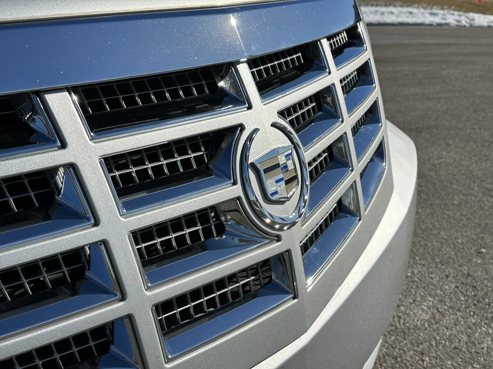 2012 Cadillac Escalade & EXT 3rd Gen - Image 20 of 31