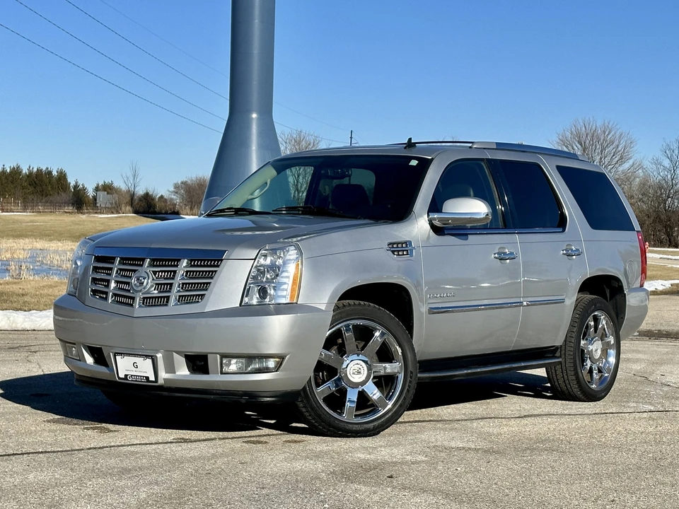 2012 Cadillac Escalade & EXT 3rd Gen - Image 4 of 31