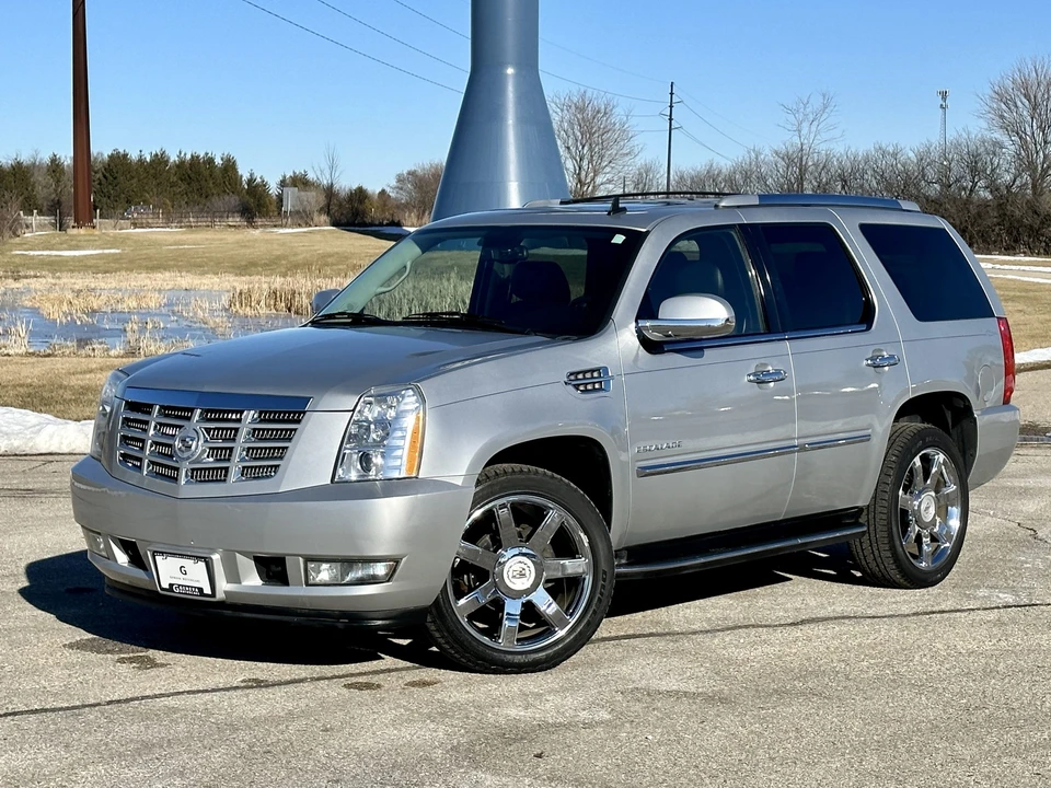2012 Cadillac Escalade & EXT 3rd Gen - Image 3 of 31