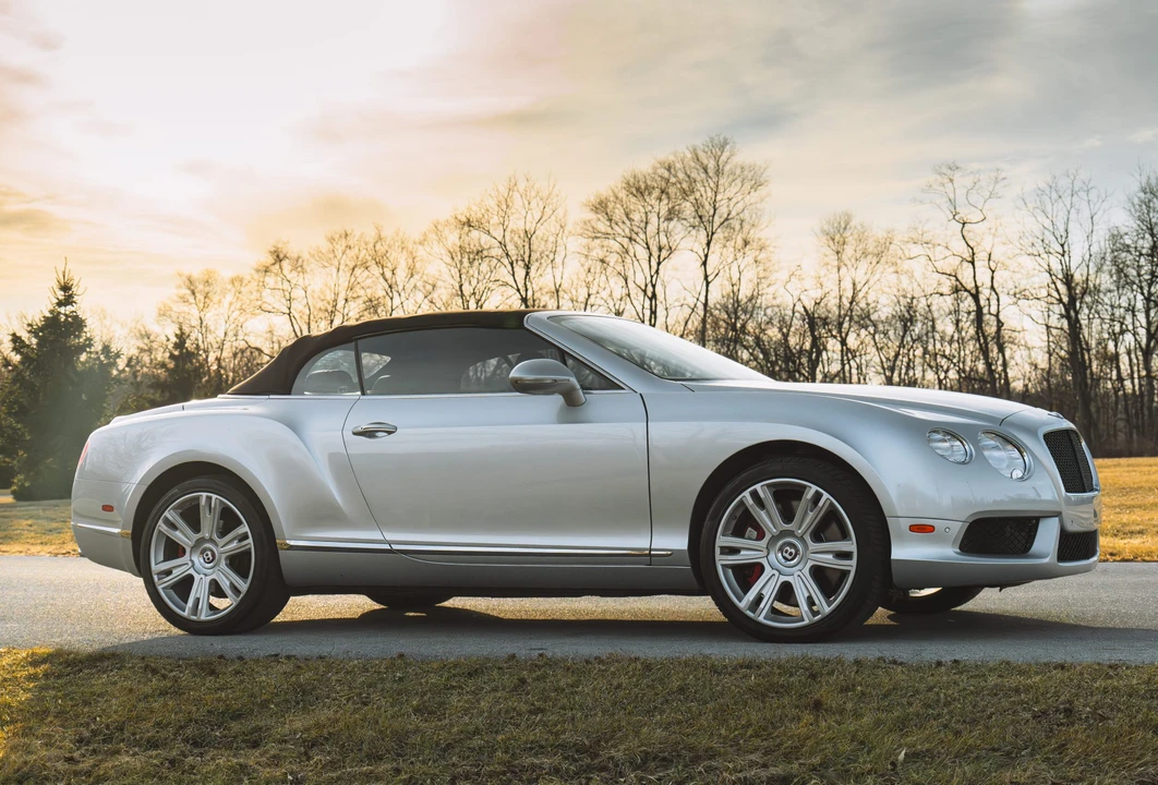 2013 Bentley Continental GTC - Image 30 of 31