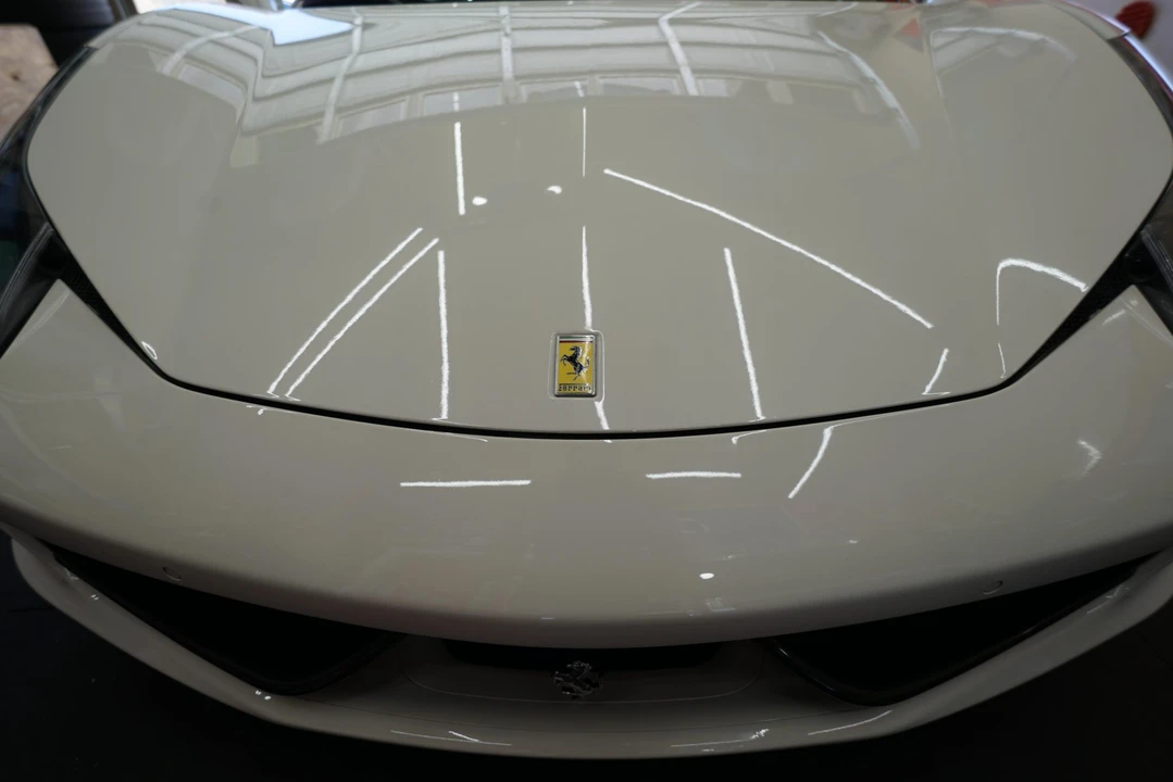 2013 Ferrari 458 Spider - Image 24 of 31