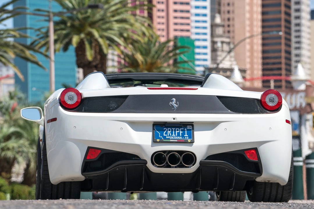 2013 Ferrari 458 Spider - Image 16 of 31