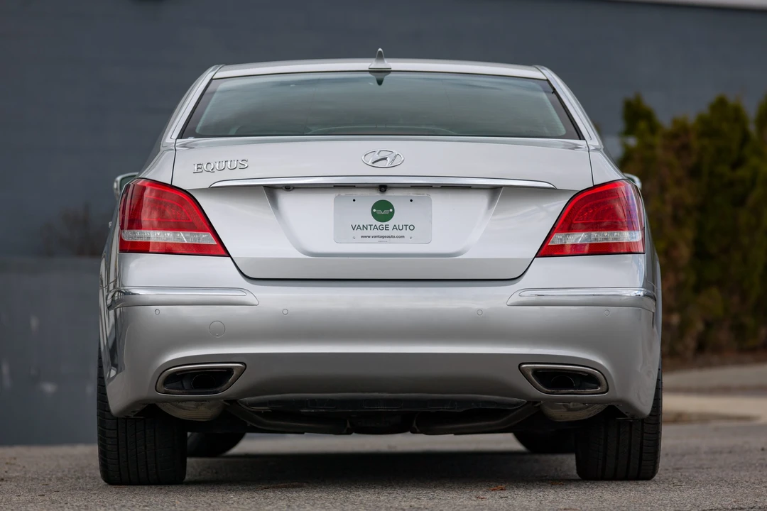 2013 Hyundai Equus - Image 15 of 31