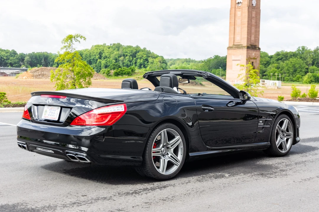 2013 Mercedes-Benz - Image 6 of 31