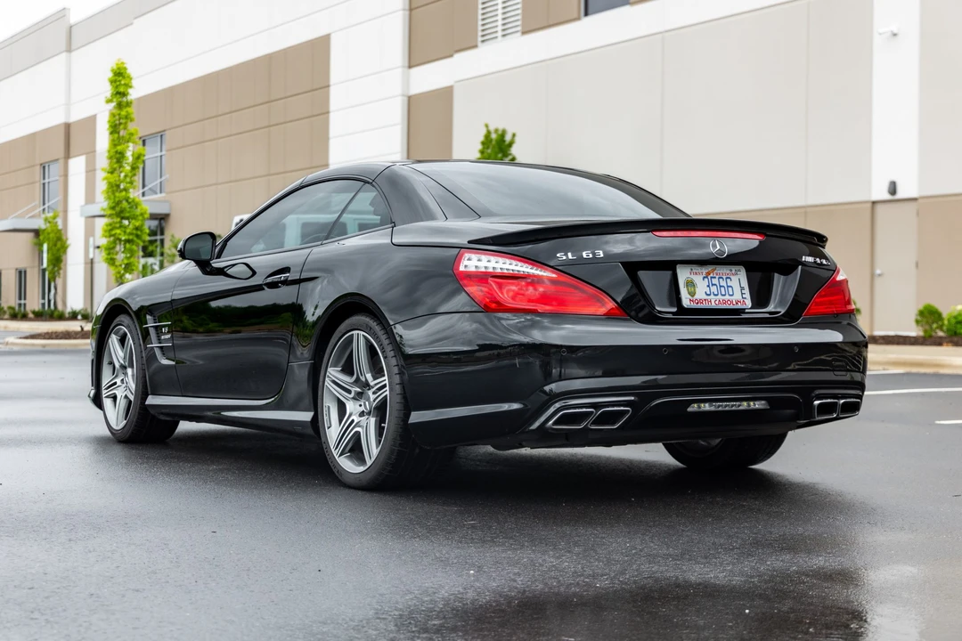 2013 Mercedes-Benz - Image 16 of 31