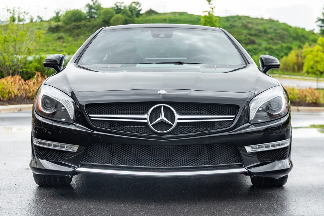 2013 Mercedes-Benz - Image 3 of 31