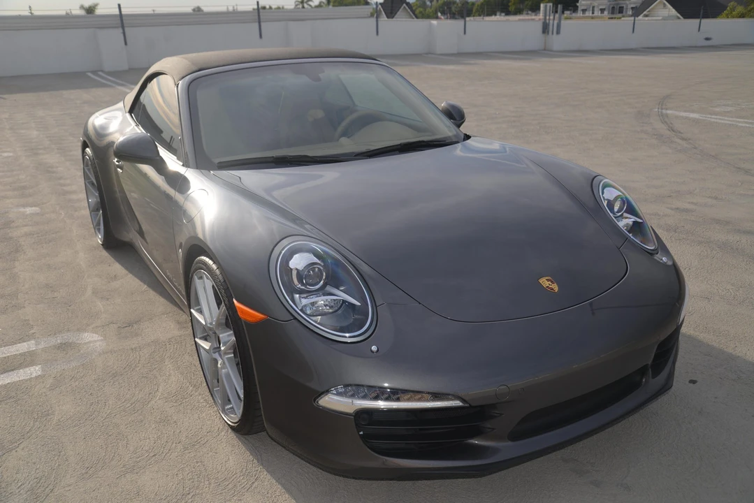 2013 Porsche 991 Carrera - Image 26 of 31