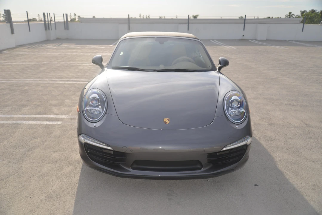 2013 Porsche 991 Carrera - Image 25 of 31