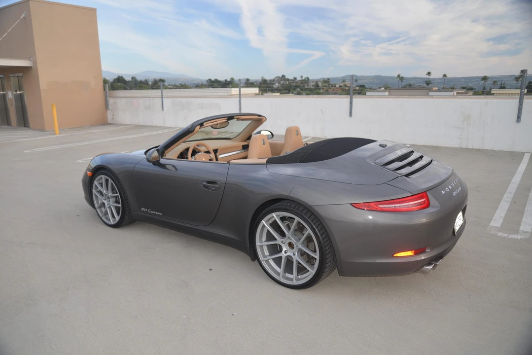 2013 Porsche 991 Carrera - Image 21 of 31
