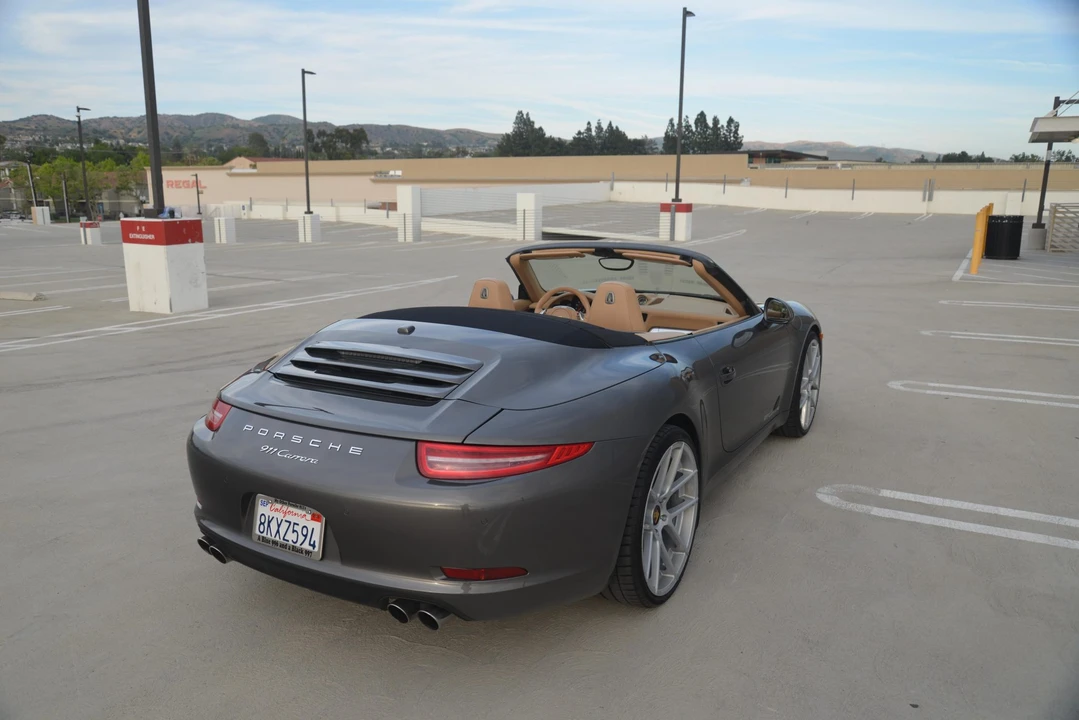 2013 Porsche 991 Carrera - Image 16 of 31