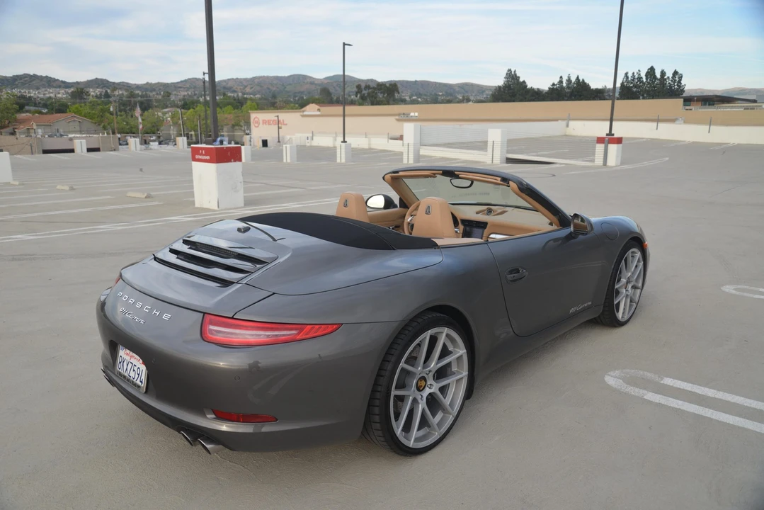 2013 Porsche 991 Carrera - Image 15 of 31