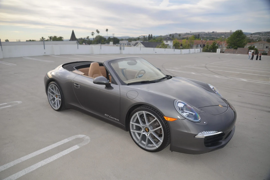 2013 Porsche 991 Carrera - Image 10 of 31