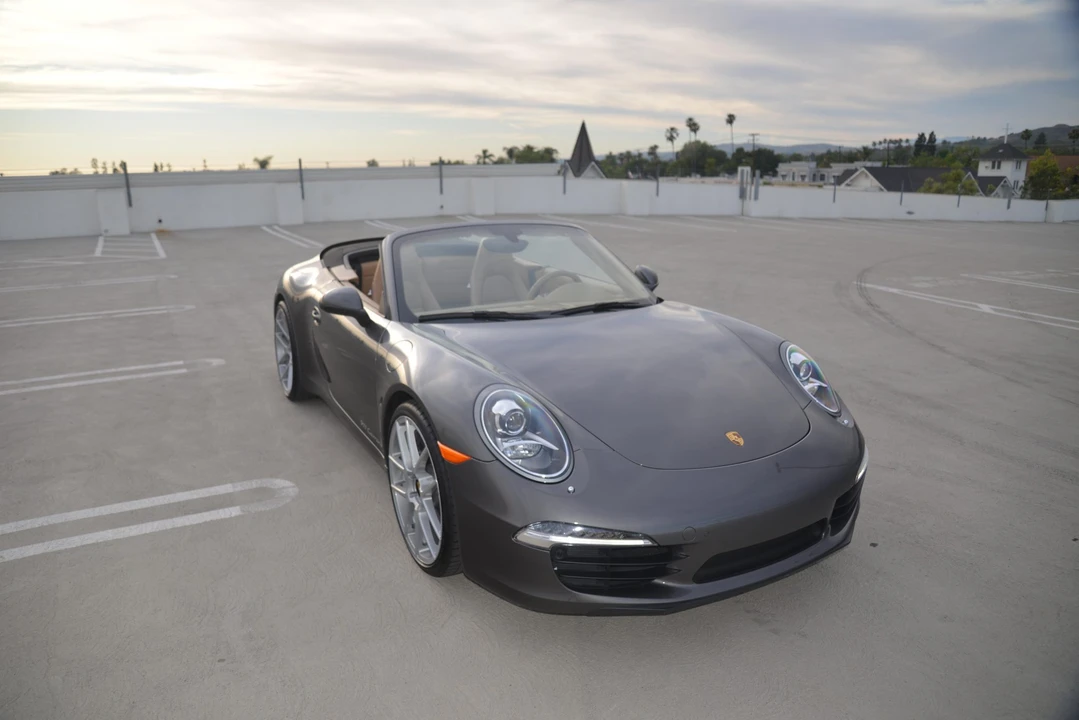 2013 Porsche 991 Carrera - Image 9 of 31