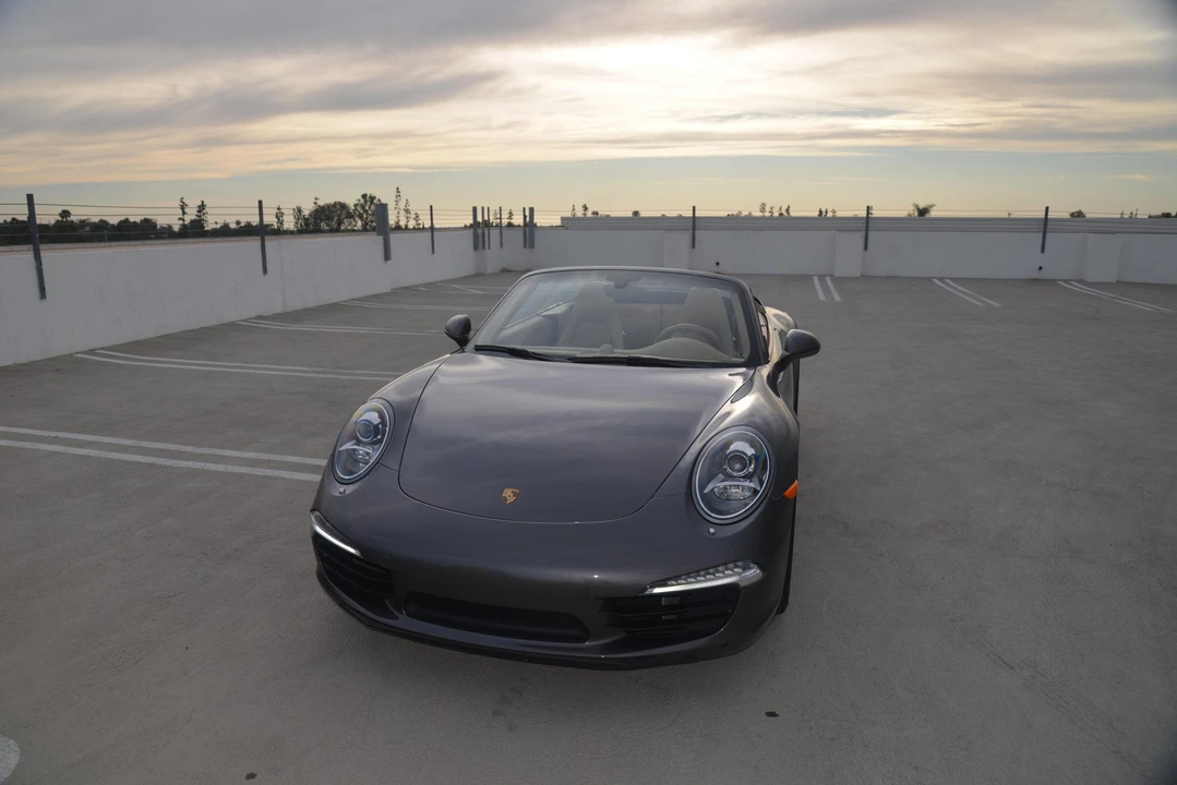2013 Porsche 991 Carrera - Image 6 of 31