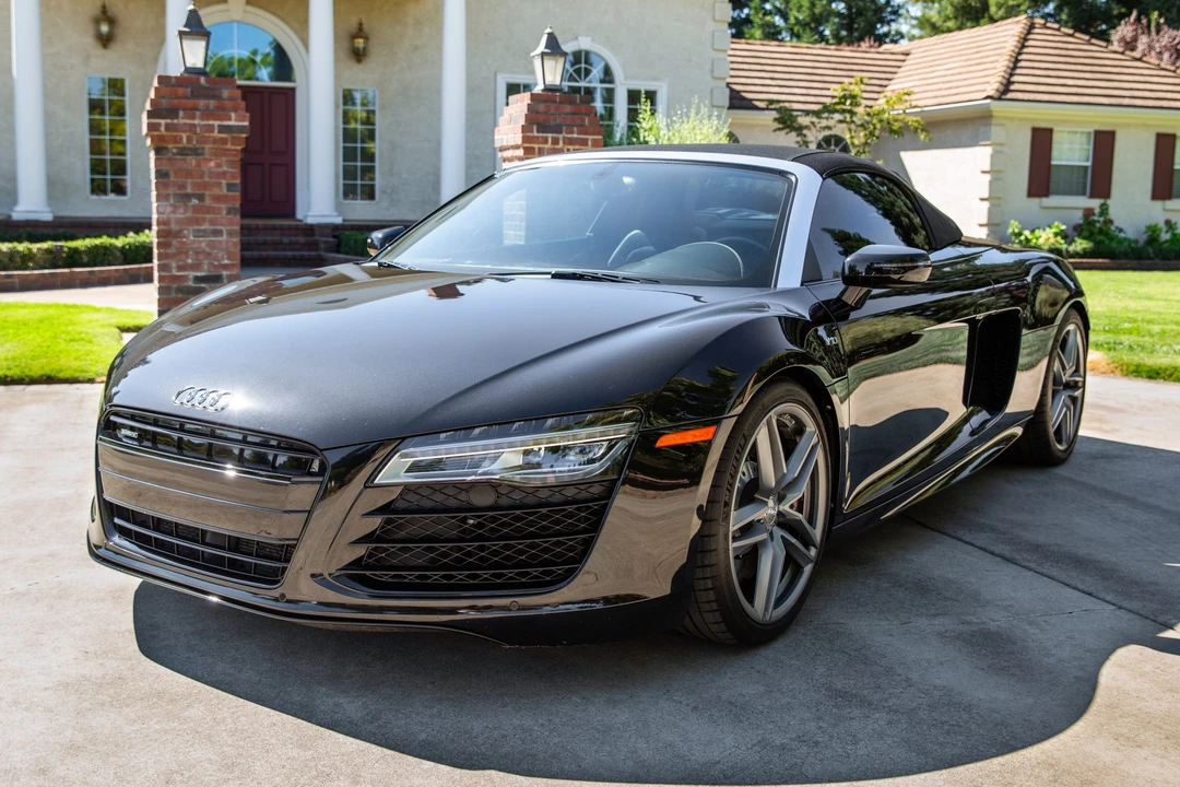 2014 Audi 42 R8 - Image 7 of 31