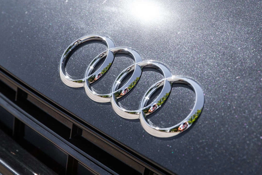 2014 Audi 42 R8 - Image 29 of 31
