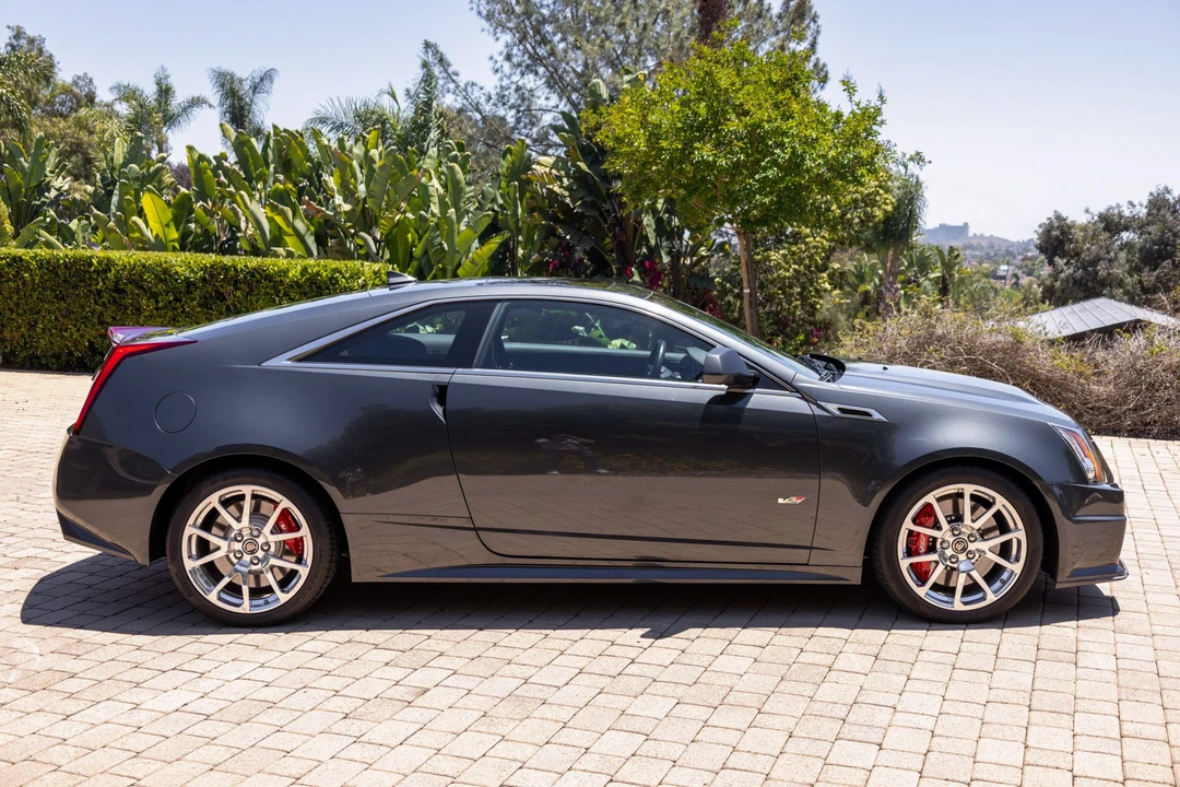 2014 Cadillac CTS-V 2nd Gen - Image 9 of 31