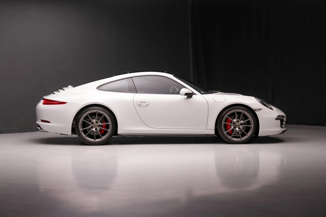 2014 Porsche 991 Carrera 4S - Image 8 of 31