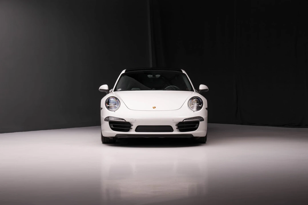 2014 Porsche 991 Carrera 4S - Image 10 of 31