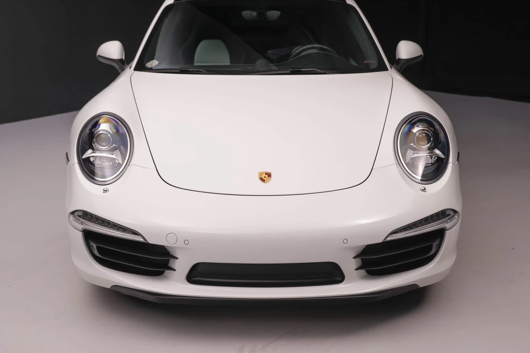2014 Porsche 991 Carrera 4S - Image 18 of 31