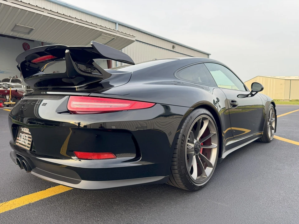 2014 Porsche 991 GT3 - Image 8 of 31