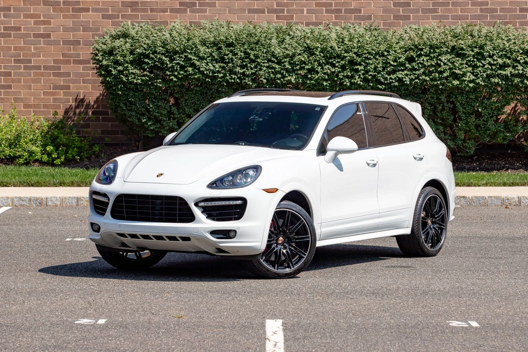 2014 Porsche 958 Cayenne Turbo - Image 3 of 31