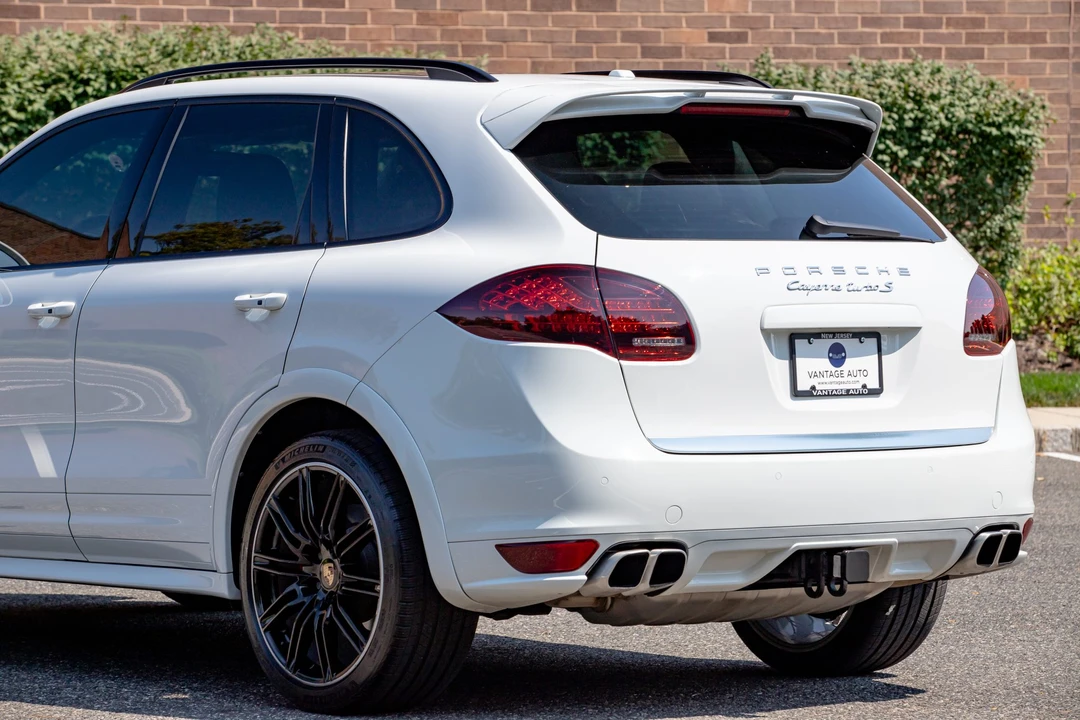 2014 Porsche 958 Cayenne Turbo - Image 27 of 31