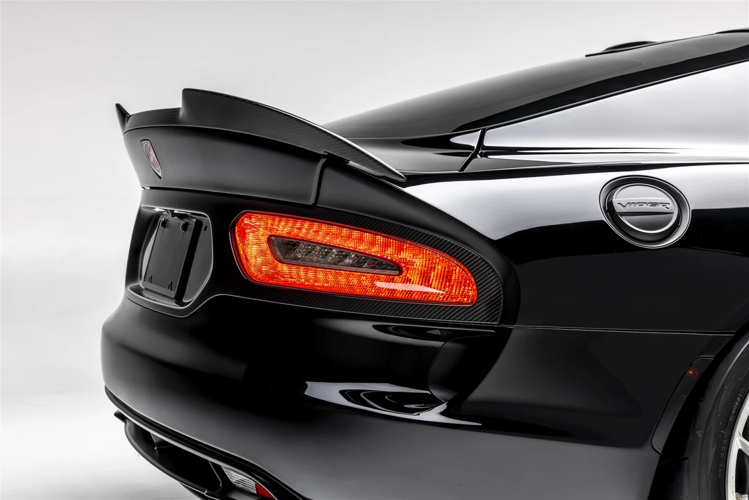 2015 Dodge Viper 5th Gen - Image 21 of 31