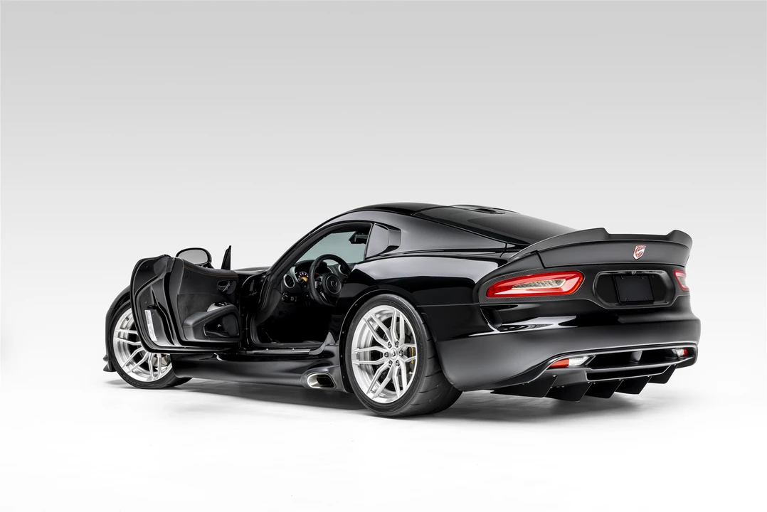 2015 Dodge Viper 5th Gen - Image 11 of 31