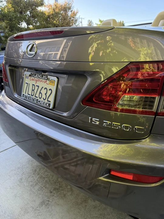 2015 Lexus IS 3rd Gen - Image 14 of 31