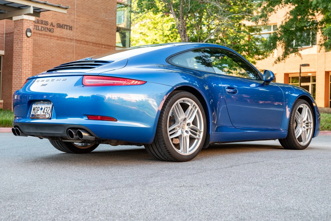 2015 Porsche 991 Carrera - Image 7 of 31