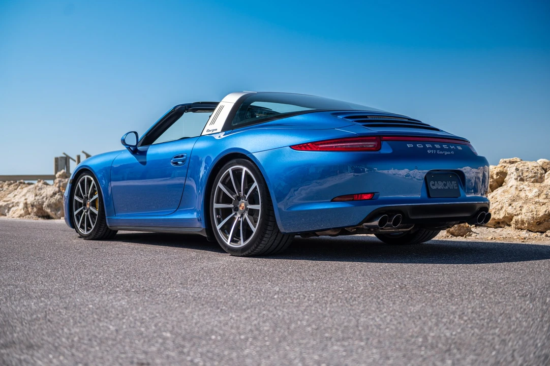 2015 Porsche 991 Targa 4 & 4S - Image 9 of 31