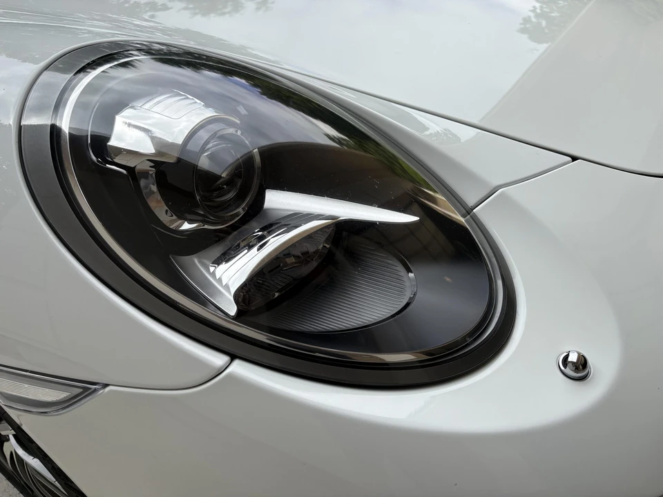 2015 Porsche 991 Targa 4 & 4S - Image 17 of 31